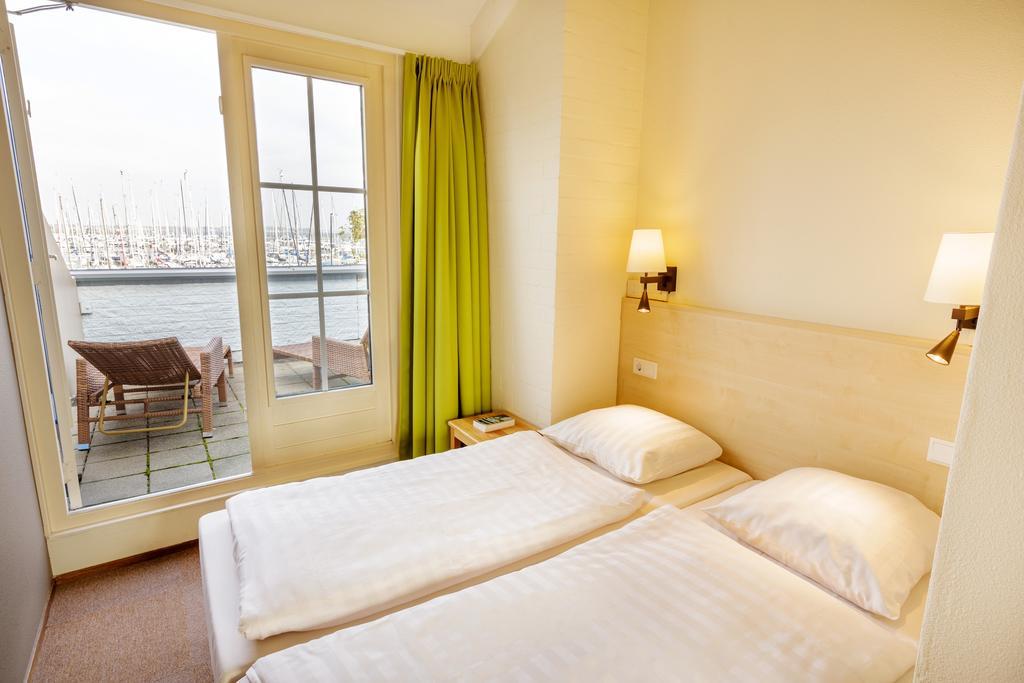 Center Parcs Port Zelande Beach 奥德多普 客房 照片